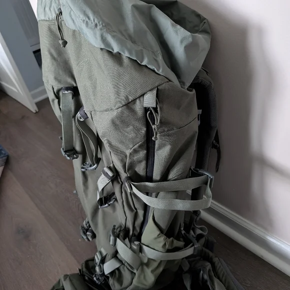 Mystery Ranch Metcalf Pack, Large, with Forager Hip Pocket and Large Double Lid - Picture 4 of 7